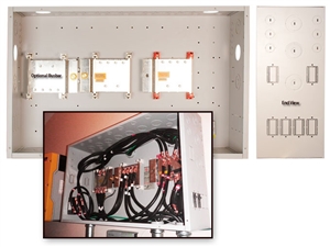 Midnite Solar MNBCB 1000/100 > MN-Battery Combiner with 1000A Bus bars and 100mV shunt for OutBack Systems